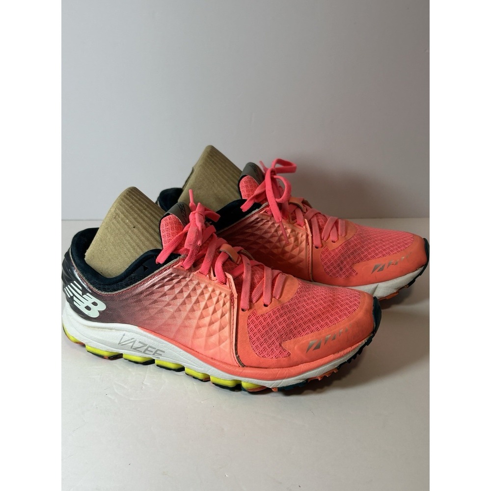 New Balance Vazee 2090 Sneakers Women's Sz 8 Orange
